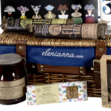 Luxury Greek Hamper Mezze - The Perfect Gift for Any Occasion Luxury Greek Hamper Mezze - The Perfect Gift for Any Occasion