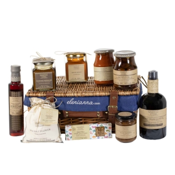 Navarino Icons Collection Hamper – 8 items Navarino Icons Collection Hamper – 8 items