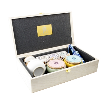 Elenianna Luxury Greek Gourmet Gift Set Elenianna Luxury Greek Gourmet Gift Box – Artisanal Food & Drink